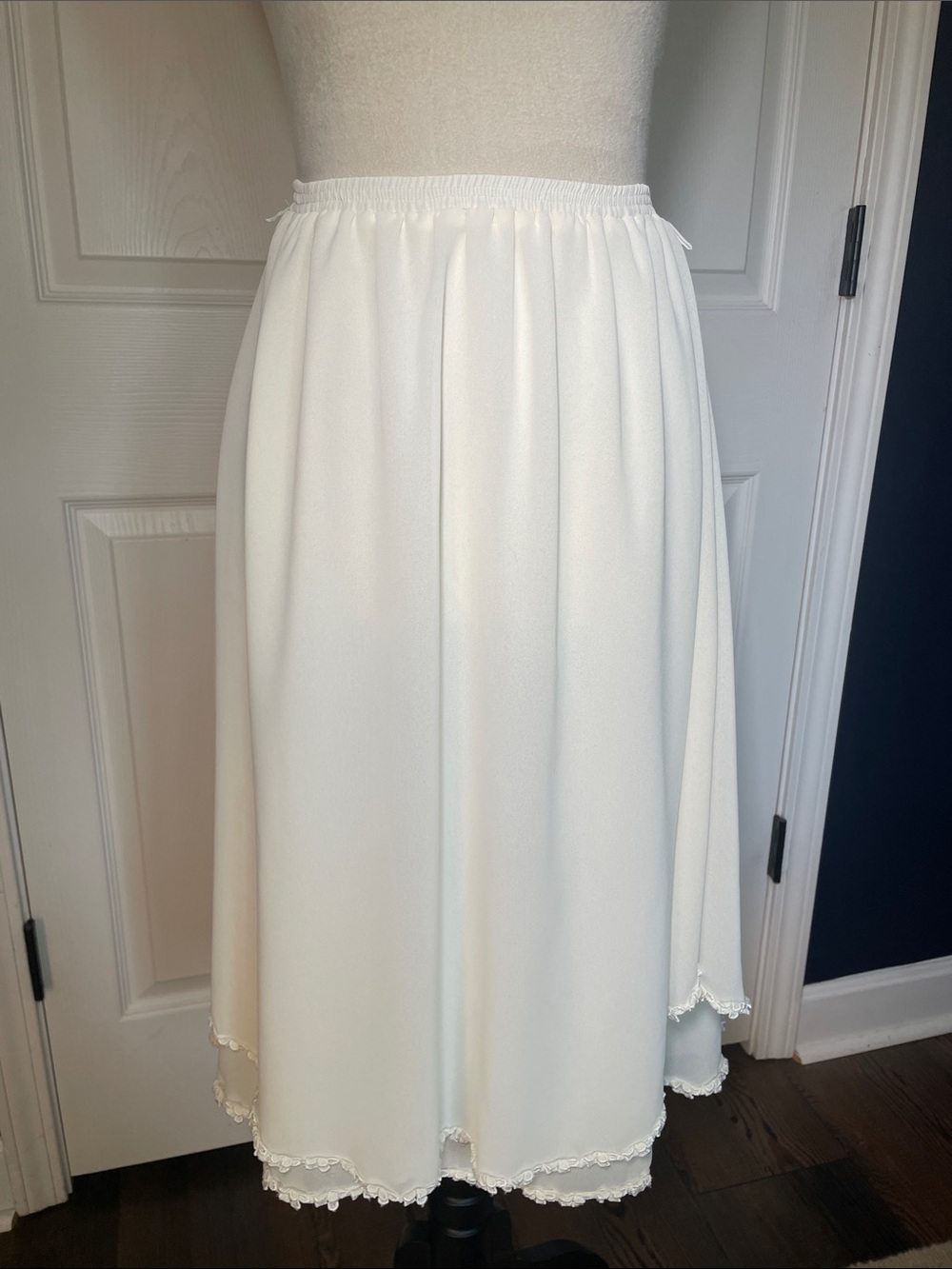 VTG Frère Jacques Cream Midi Skirt 70s Cottagecore Prairie Eyelet Lace Hem Sz 8